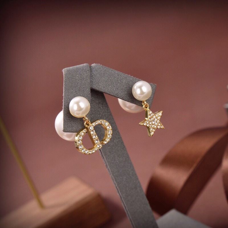 chr1st1an D10r earrings